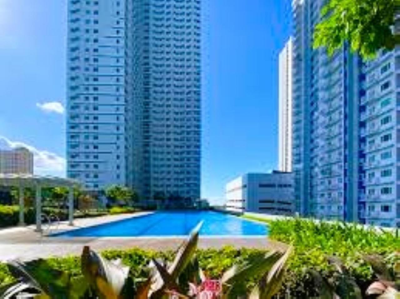 Grass Residences Tower 5 Sm North Qc 마닐라 외부 사진